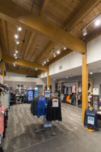 05 Falcon Lake Clubhouse