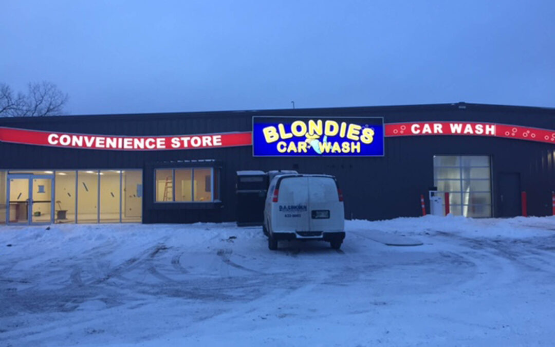 Blondies Car Wash